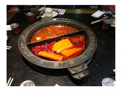怎么選擇一家可靠的牛油底料廠家？